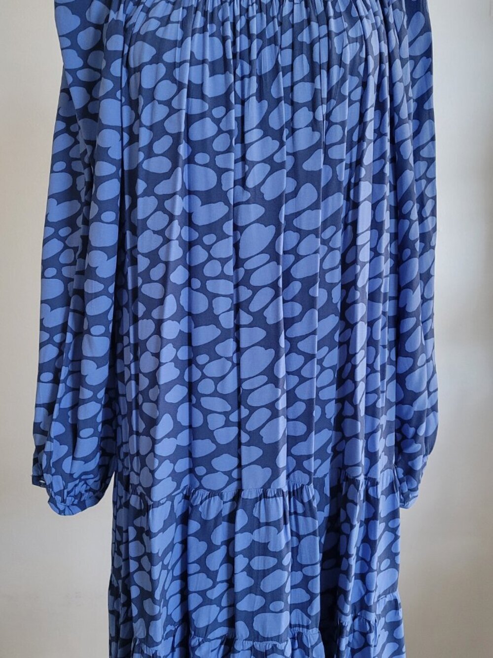 Ann Taylor Loft Blue Smocked Neck Abstract Pebble Print Dress (Size: M) - Picture 12 of 12